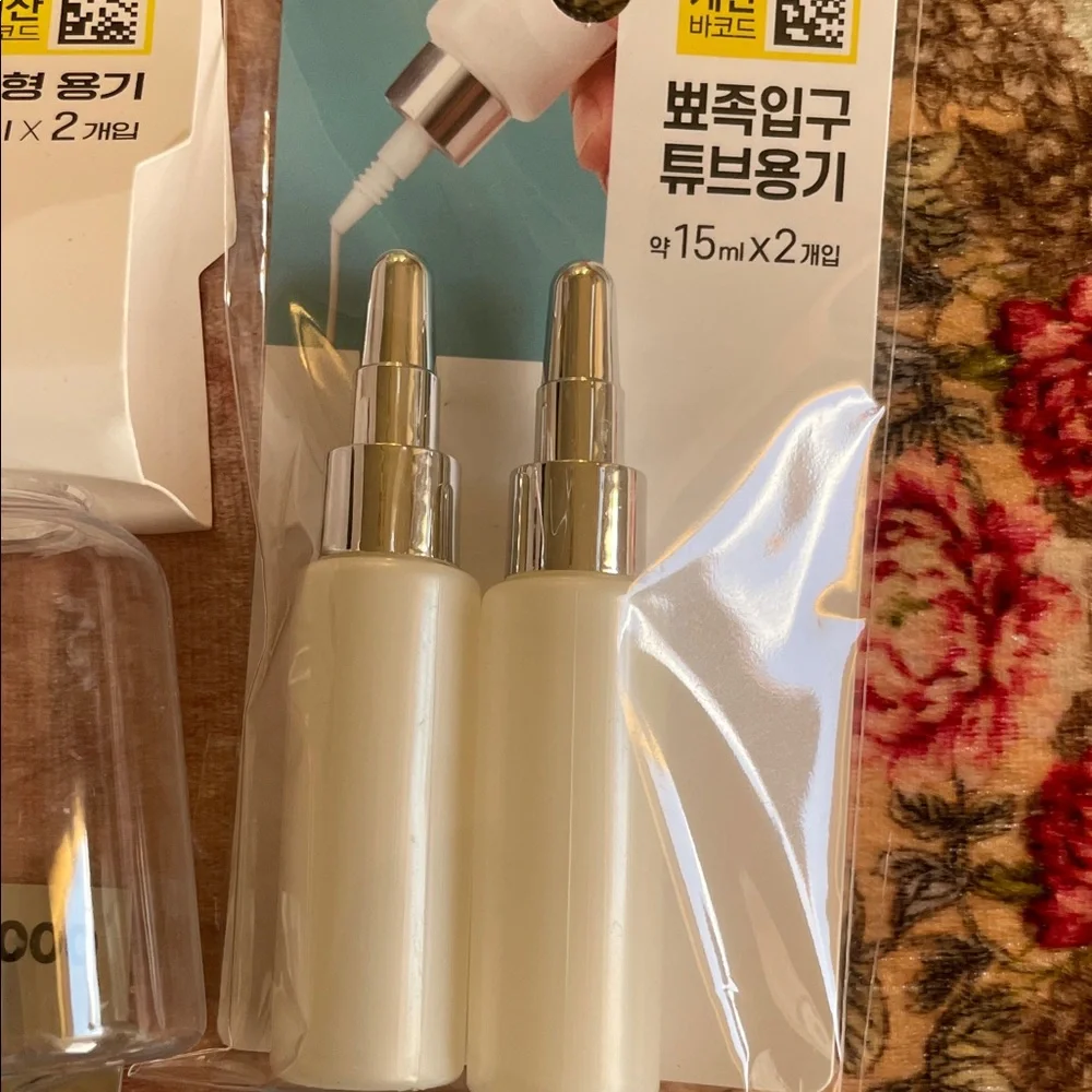 Assorted Travel TSA Compliant Cosmetic Bottles and Droppers Set